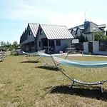 Vakantiehuis In By Sea And *
